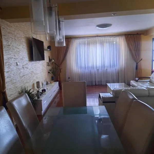 Viesnīca MihaiResidence pilsētā Krajova