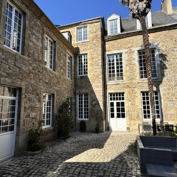 Maison Saint Christophe, hotel u gradu Le Man