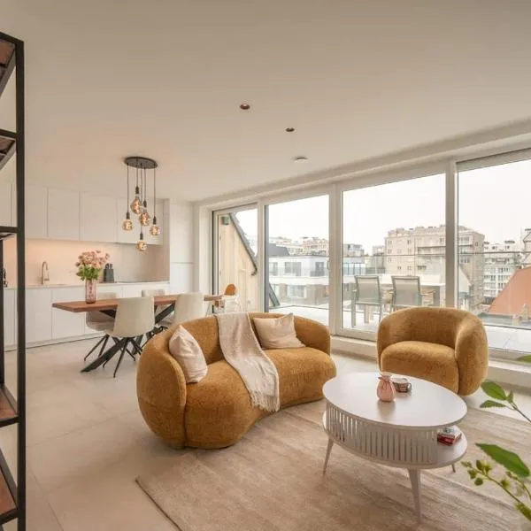 Viesnīca Stylish Apartment with Spacious Terrace pilsētā Midelkerke