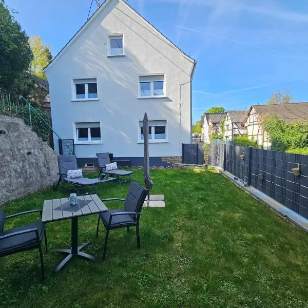 FeWo Elya mit Garten, Wellness, Shopping, Auszeit, hotel sa Bad Münstereifel