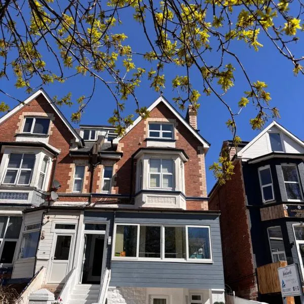 The Wentworth Guesthouse, hotel in Paignton