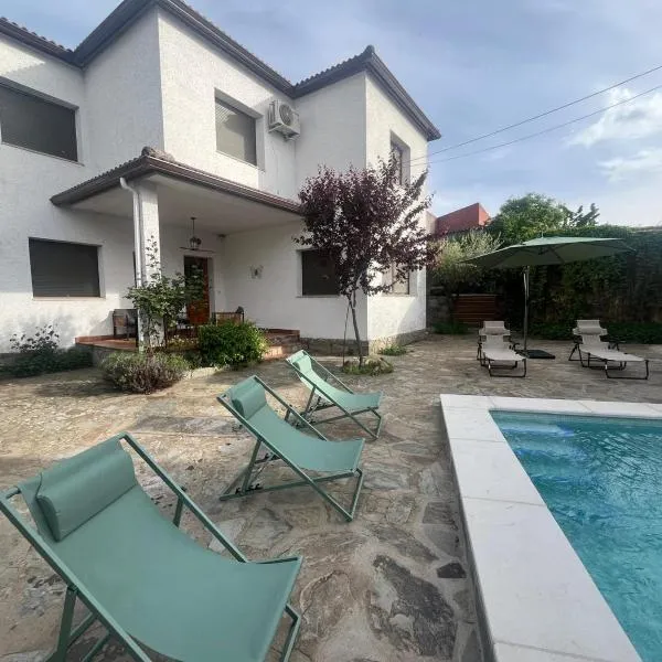Mi Casa del Pueblo, хотел в San Pablo de los Montes