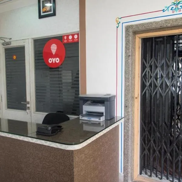 Hotel Amrapali UDAIPUR BEST GORUP BOOKING HOTEL NEAR CA CIRCLE photo 2