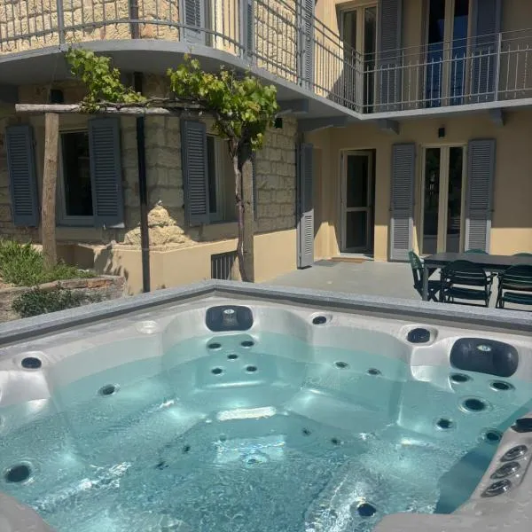 Cozy Court - Relax in Monferrato, hotelli kohteessa Grazzano Badoglio