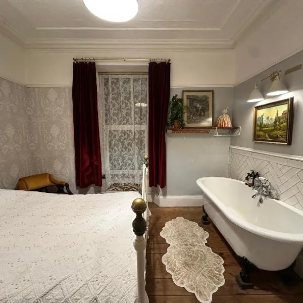 Boutique Studio Apartment in Grand House – hotel w mieście St Austell
