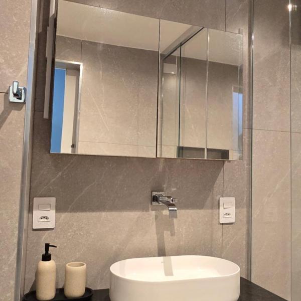 Apartamento novo, ao lado do metrô carioca - Foto 3