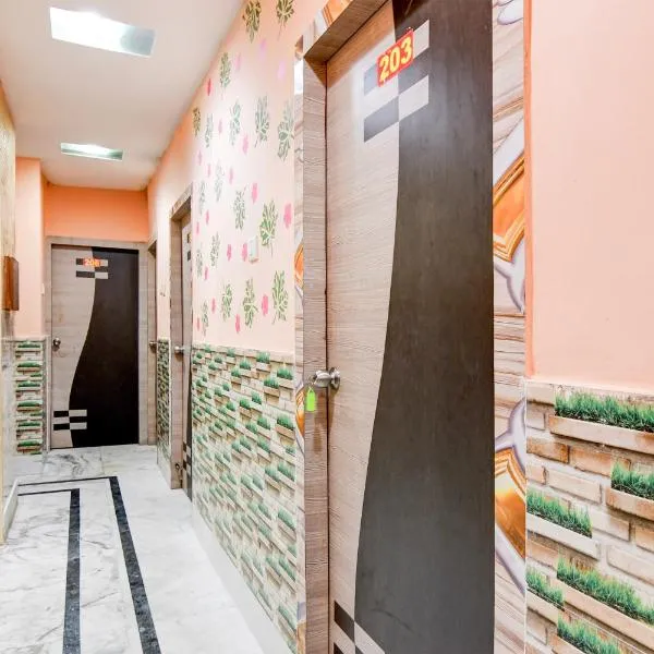 Super Hotel O Kolkata Near Acropolis Mall Formerly 7 Horse GH: Kalküta şehrinde bir otel