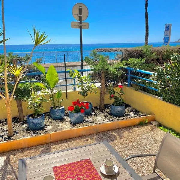 Beach and Sea View, hotel a Roquebrune-Cap-Martin