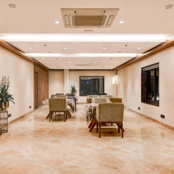 Super Townhouse Oak DLF Newtown Bus Terminal – hotel w mieście Kolkata