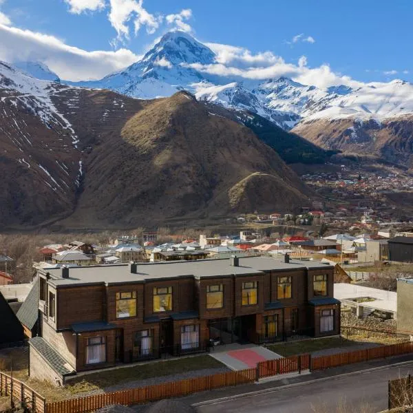 Melodia KAZBEGI، فندق في كازباجي
