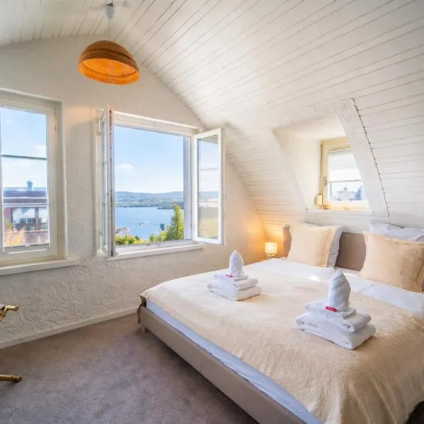 Charming Lake View House in Kilchberg Zürich, hotel em Kilchberg