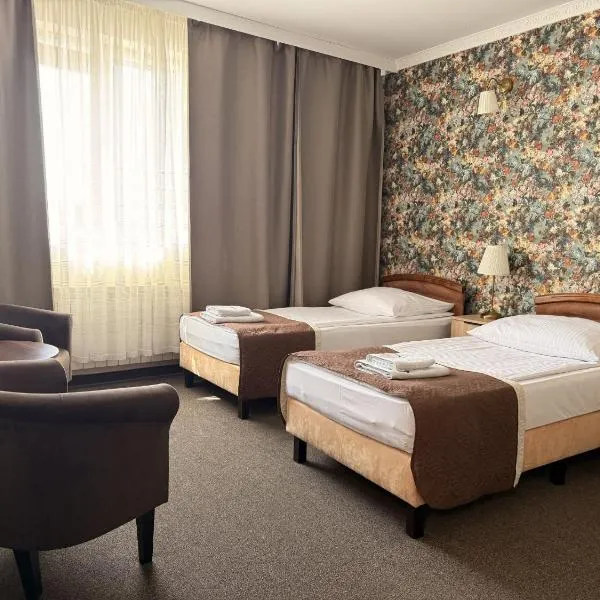 Noclegi-Restauracja Boss, hotell sihtkohas Mogilno