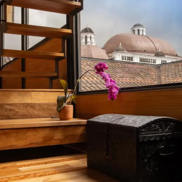 Casa Santa Clara - Colonial Boutique Hotel، فندق في كيتو