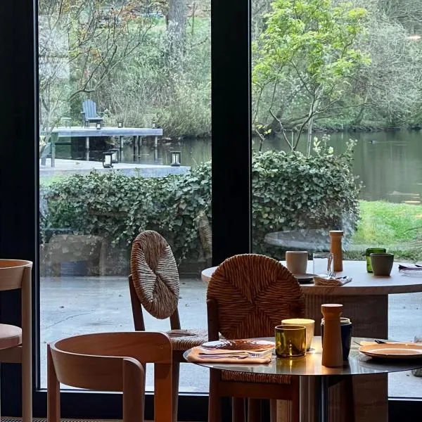 Moulin Moulin Maison d'Hôtes, hotelli kohteessa Dannes