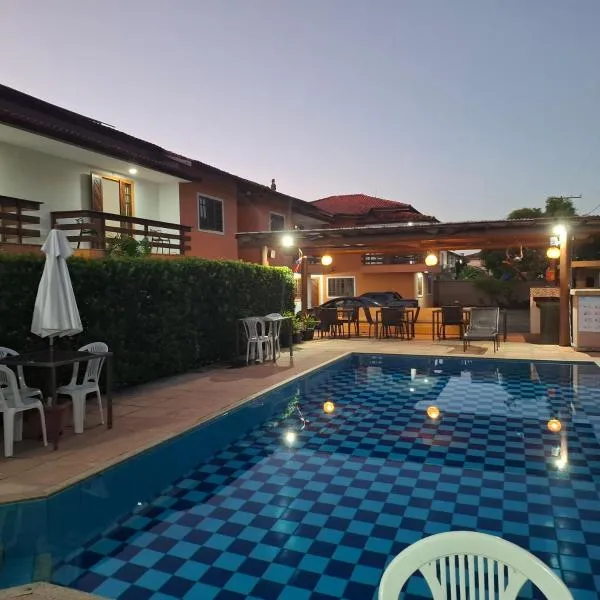 Mestre Lord Apart Hotel 300m Praia Taperapuã by La Vem Férias, hotel in Porto Seguro