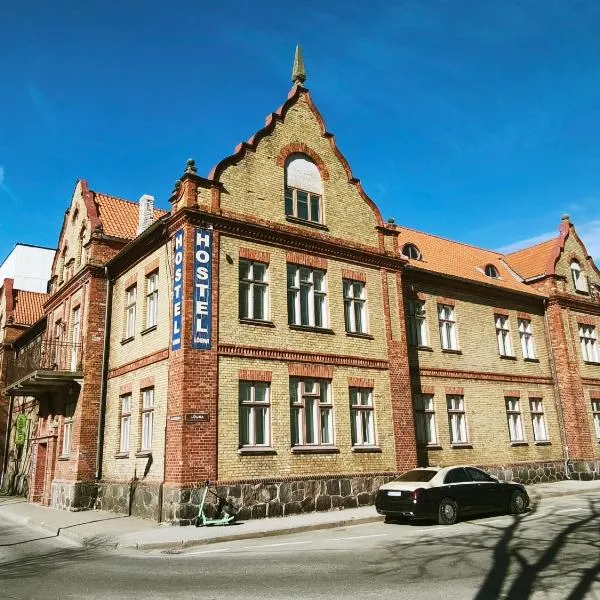 Hostel Lõuna – hotel w Parnawie