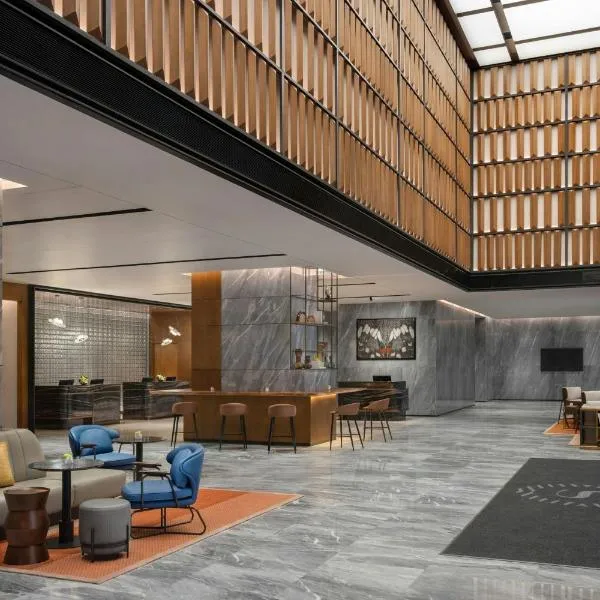 Sheraton Kota Kinabalu，亞庇的飯店