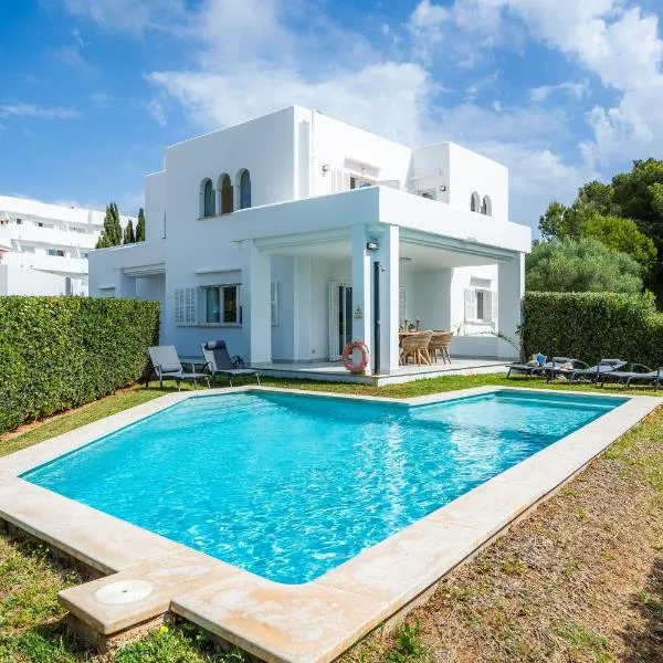 Villa Sa Caleta de Cala D'or, hotel in Santanyi