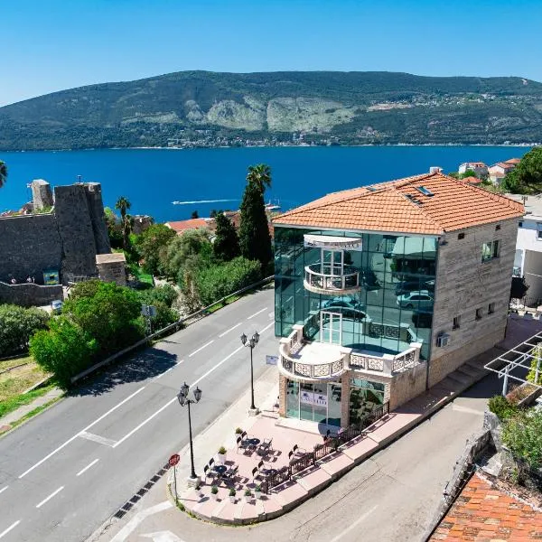 Castello Mare Residence, hotel u gradu Herceg-Novi