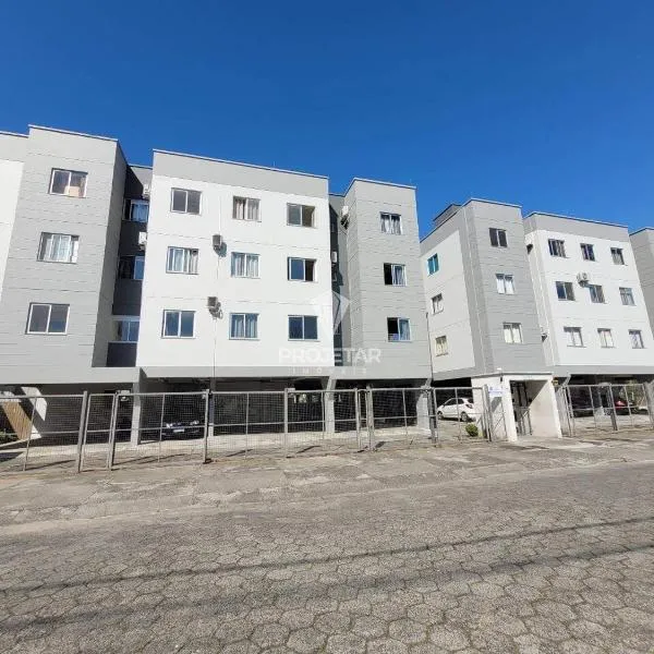 Apartamento 2 quartos Centro de Araranguá, hotel sa Araranguá