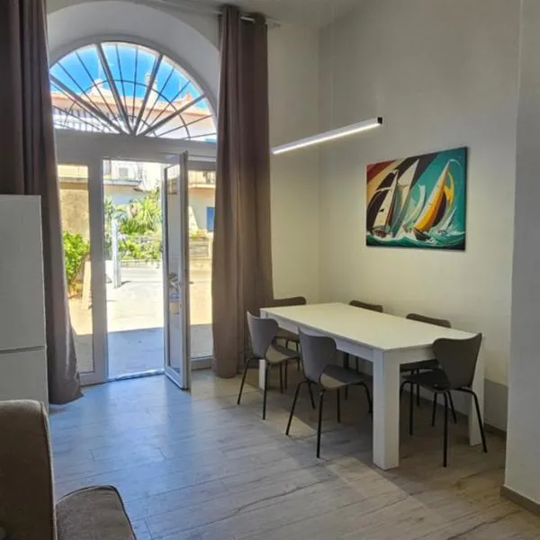 Blue Living -Archi di Mare, hotel a Marciana Marina