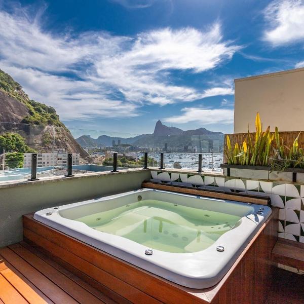 Tropical penthouse and bay view