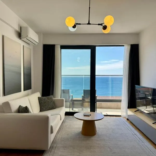Beachfront Rafailovici - Budva, отель в городе Рафаиловичи