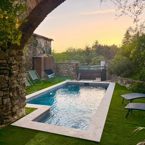 Le jardin de Grignan, hotel u gradu Réauville