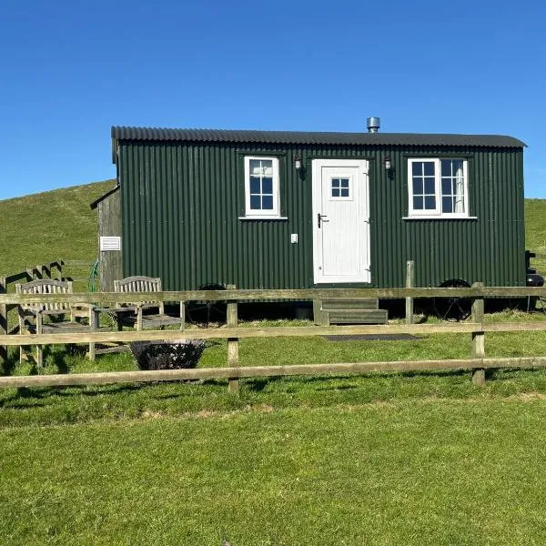 Fauld O Wheat Shepherds Hut , Loch Ken ,Off Grid, отель в городе Касл-Дуглас