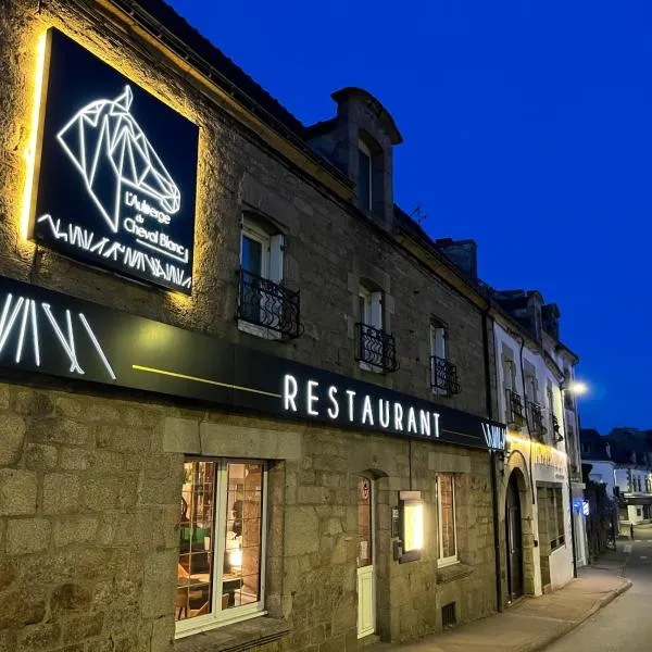 Auberge Du Cheval Blanc - Logis Hotel, hótel í Baud