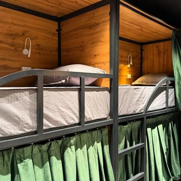 The Loft Hostel, hotel a Taixkent