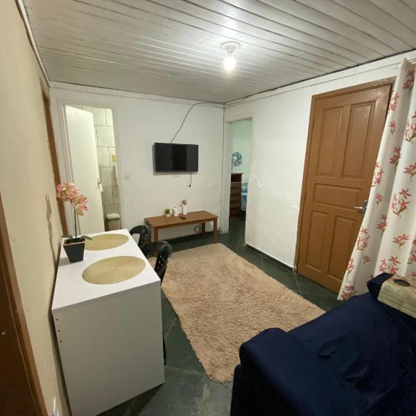 Casa aconchegante com dois quartos mais área externa