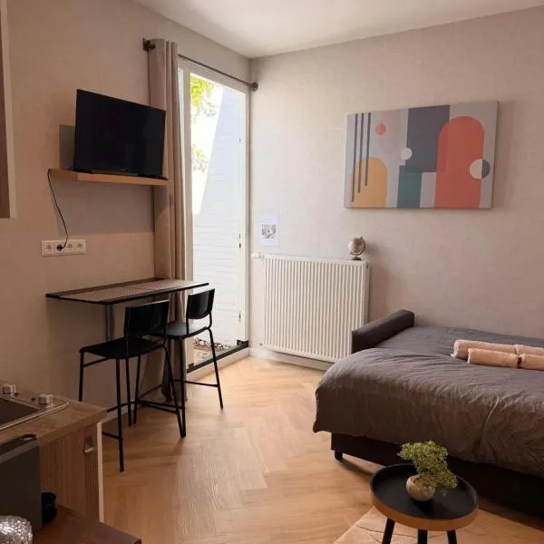 Modern luxury studio near City Center Eindhoven, hotel in Eindhoven
