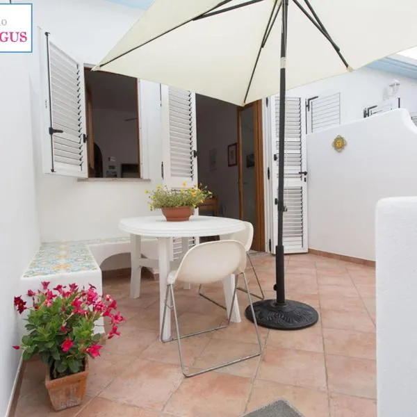 Casa HIBISCUS, hotel din Canneto