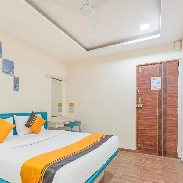 Itsy Hotels Sri Nidhi Executive, hotel Púnában