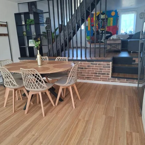 gîte 6 personnes le cocon des pommes โรงแรมในSaint-Lambert-et-Mont-de-Jeux
