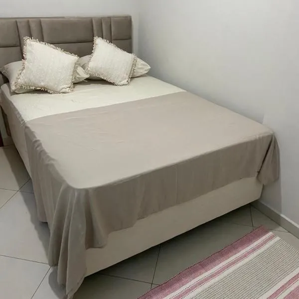 Lar Urbano II Apartment, hotel Manhuaçuban