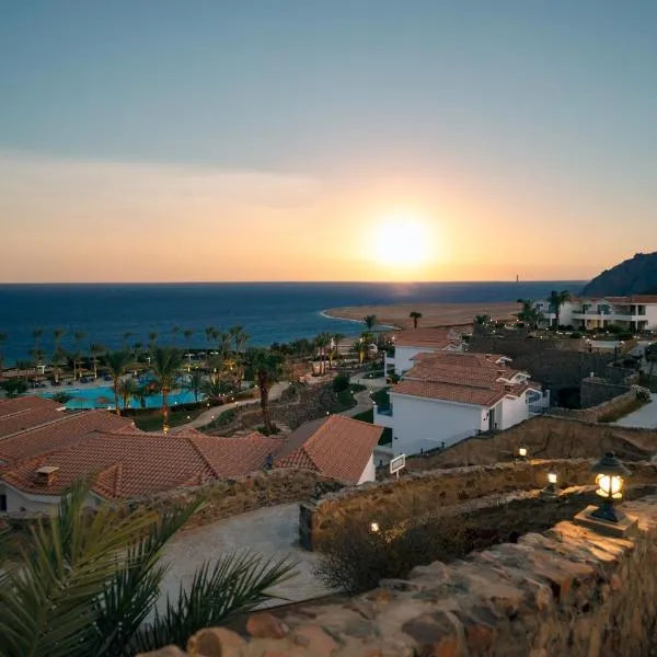 Ecotel Dahab Bay View Resort, hotel v mestu Dahab