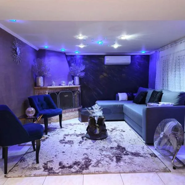 Eleni De Lux, hotel v destinaci Lidia