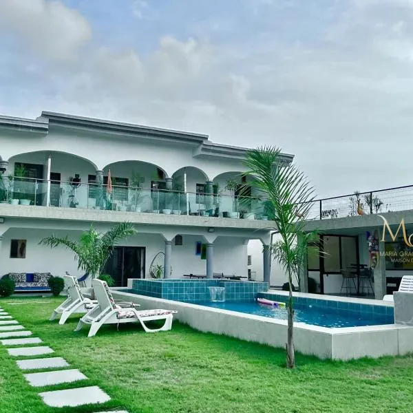 Maria Gracia House, hotel em Grand-Bassam