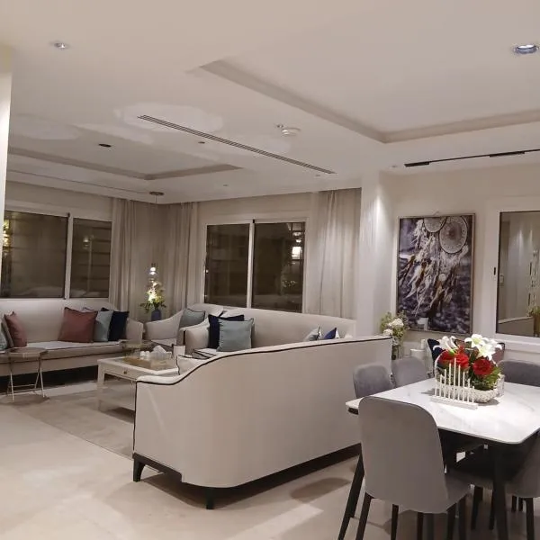 فيلا واحدة فقط الدور ارضي بالكامل للضيافة دخول ذاتي, hotel em Riyadh