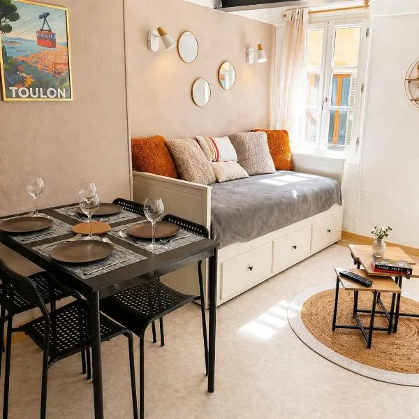 Appartement le petit port, Hotel in Toulon