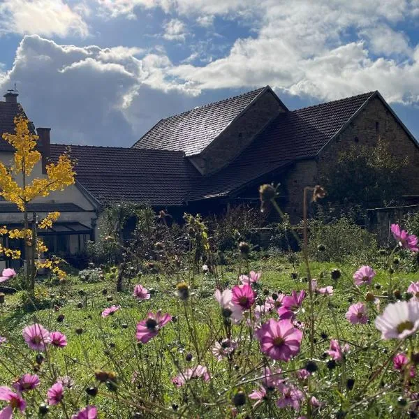 Cense des Possibles, Forêt et Prairie, hotel sa Darcey