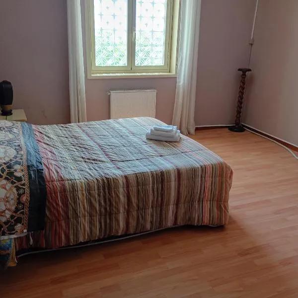 Santi Palace Apartment, hotel in Gravina di Catania