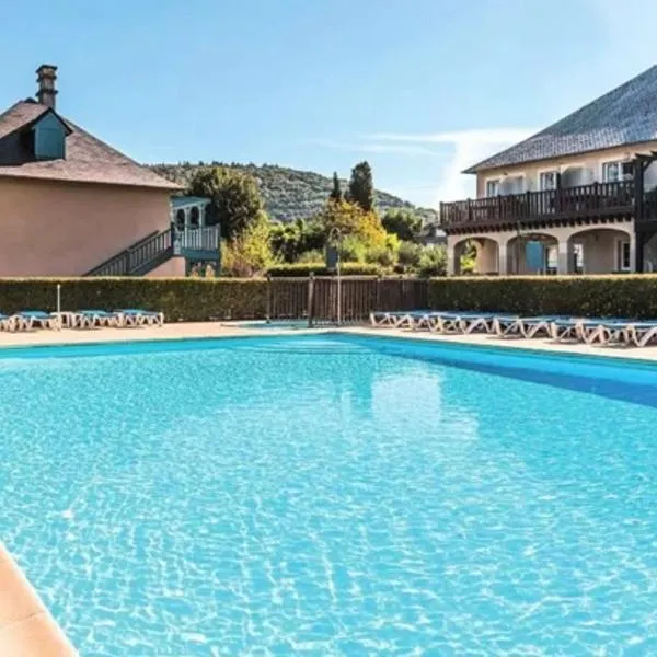 Plein pied 5 pers Piscine chauffée et pétanque, hotel Argentat-ban