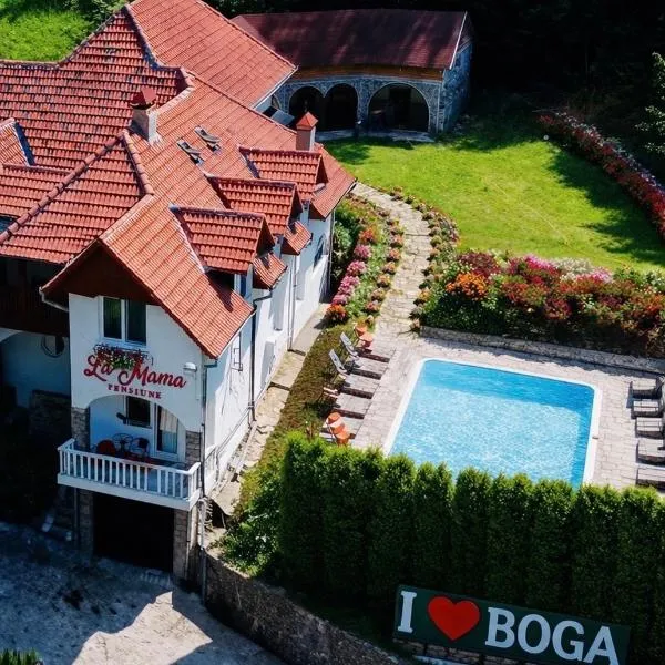 La Mama, hotel Boga városában