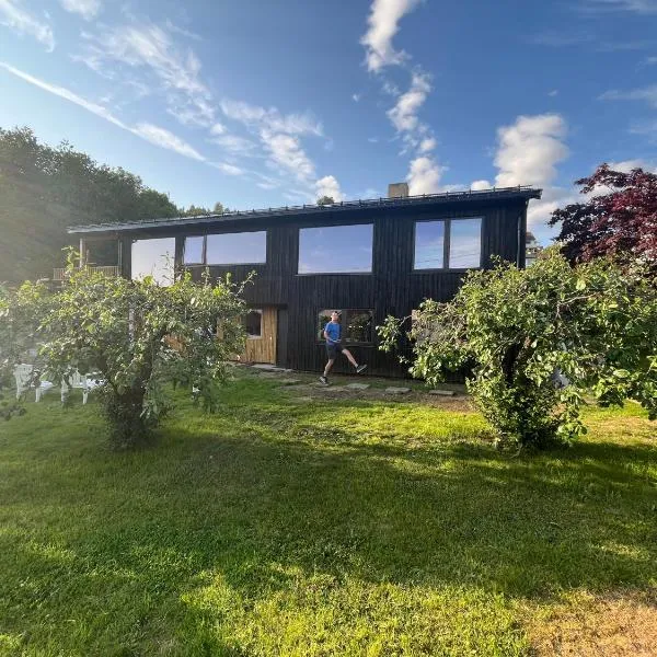 Appartment Leikanger, hotel sa Leikanger