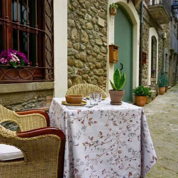 UMA Rural Boutique - La Garrotxa, hotel en Mieres