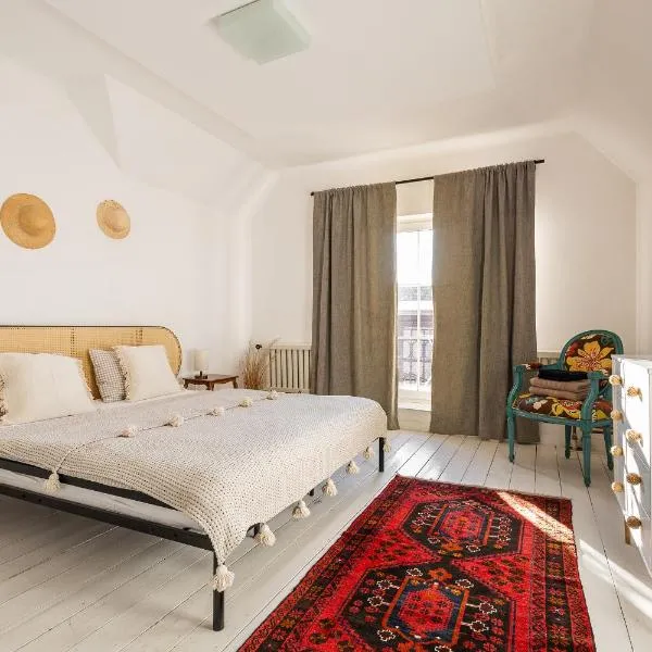 Pohodlné apartmány v centre Modry pre svadobčanov aj víkendový oddych, hotel din Modra