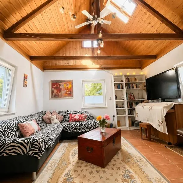 Charmantes Ferienhaus Birdland bei München und Augsburg, hotel u gradu 'Ried'
